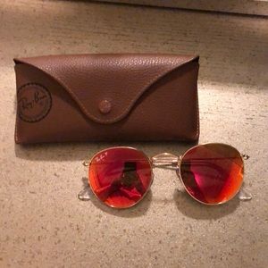ray ban round red